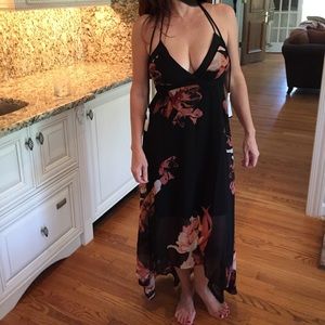 Gorgeous flowy dress